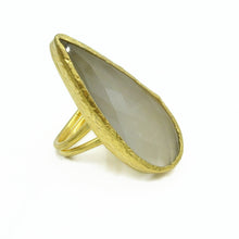 Aylas Cat eye adjustable ring - 21ct Gold plated brass - Handmade Ottoman Style