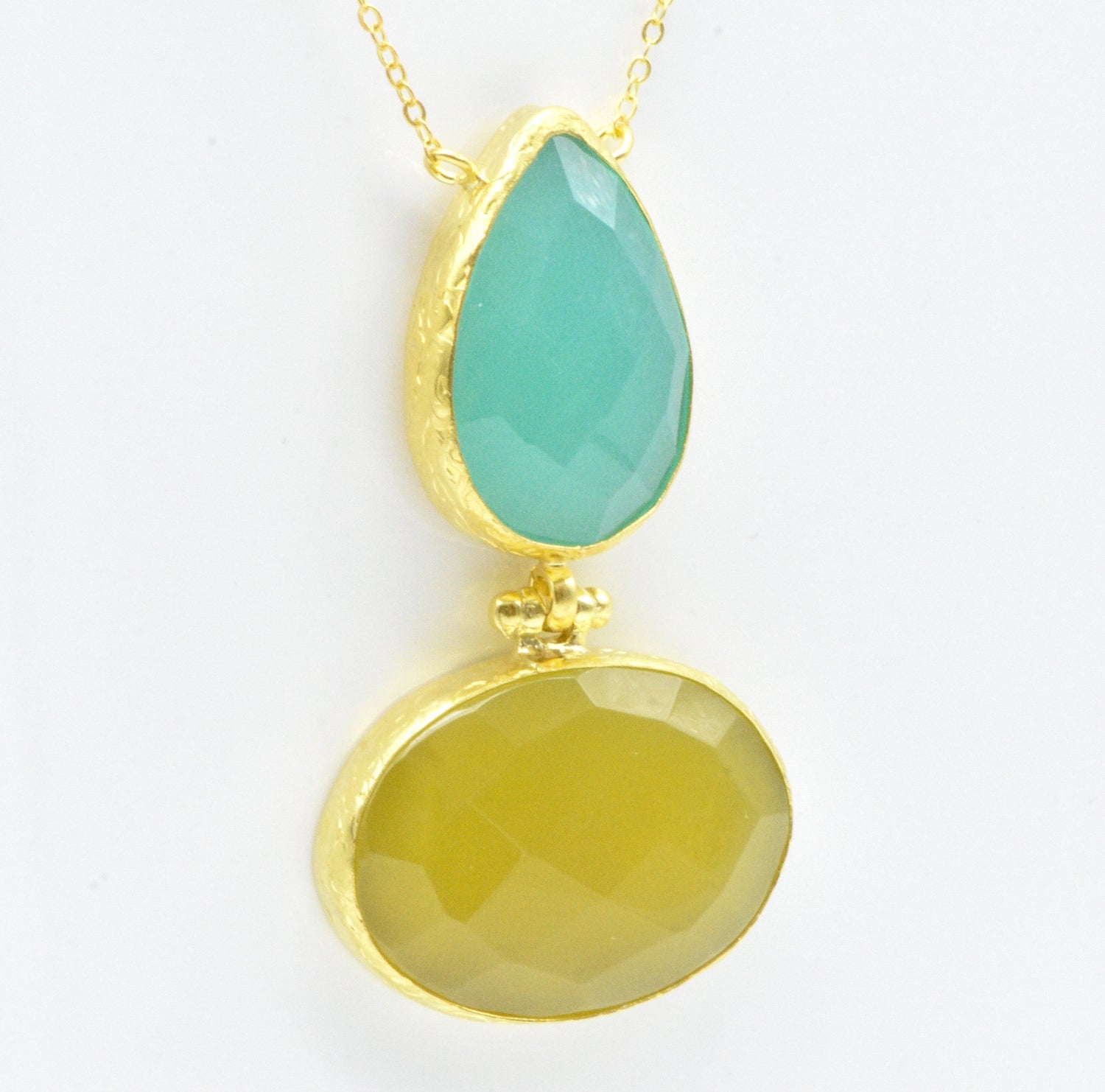 Aylas Chalcedony necklace - Gold plated semi precious gemstone - Handmade in Ottoman Style
